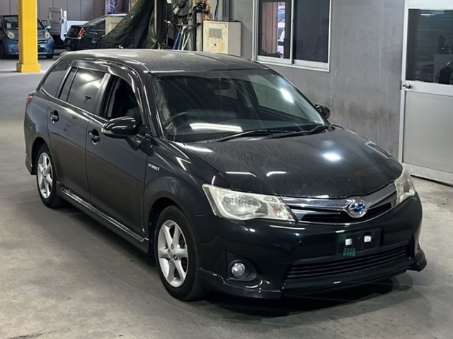 Toyota COROLLA FIELDER 2013 7017640-4