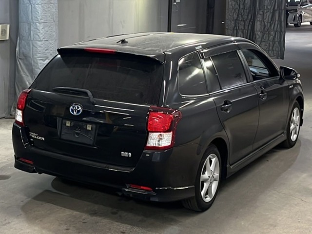 Toyota COROLLA FIELDER 2013 7017640-5