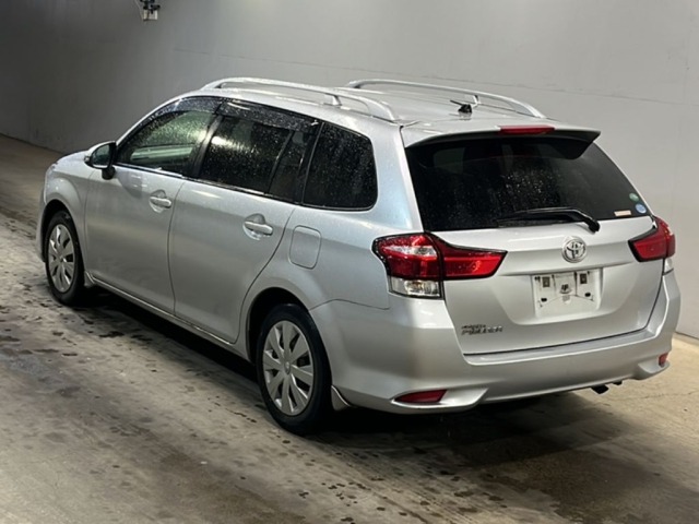 Toyota COROLLA FIELDER 2017 7017652-1