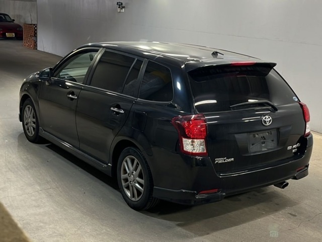 Toyota COROLLA FIELDER 2013 7017655-1