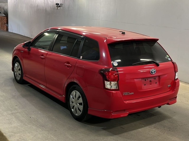 Toyota COROLLA FIELDER 2013 7017672-1
