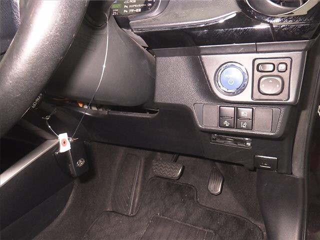 Toyota COROLLA FIELDER 2017 7017796-8