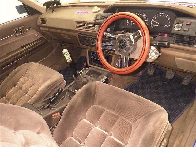 Toyota CRESTA 1988 7017385-3