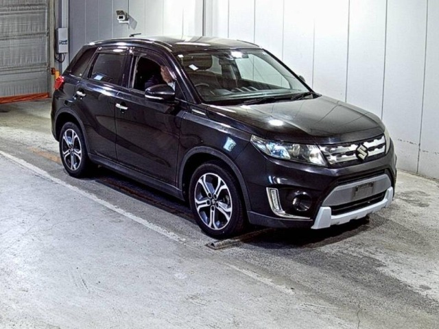 Suzuki ESCUDO 2016 7004822-0