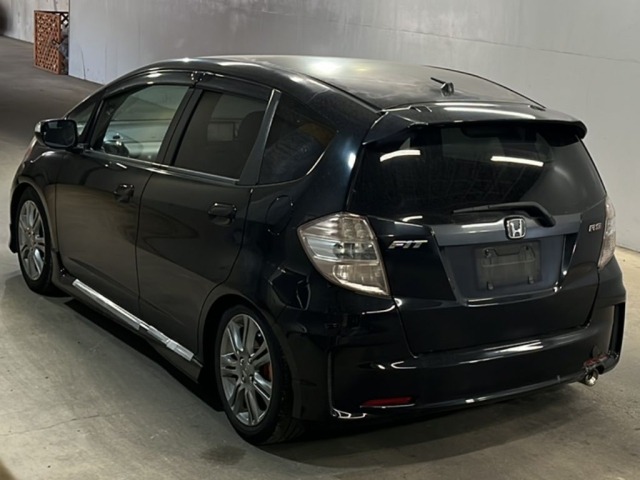 Honda FIT 2011 7024755-1