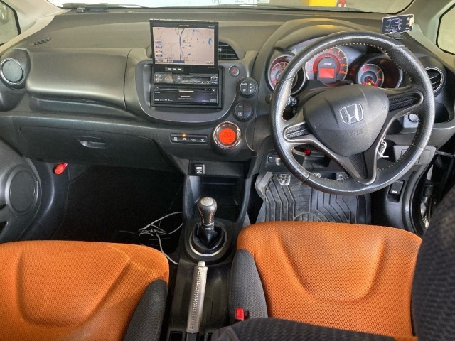 Honda FIT 2011 7024755-3
