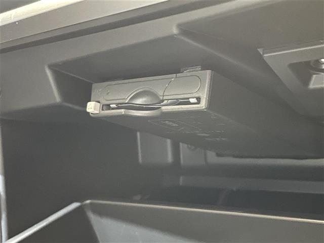 Subaru FORESTER 2023 7019075-6