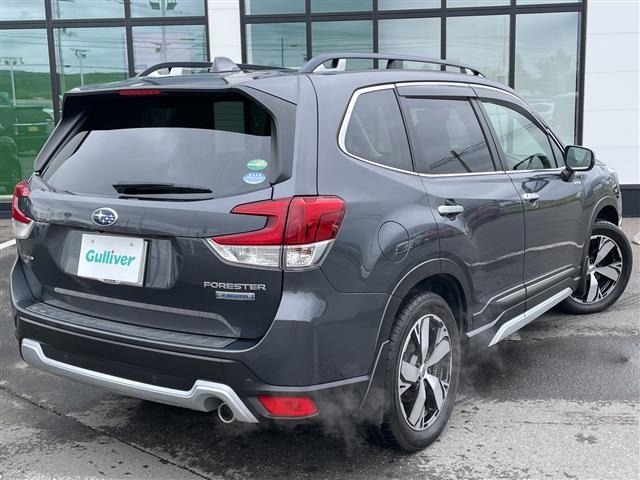 Subaru FORESTER 2019 7019086-16