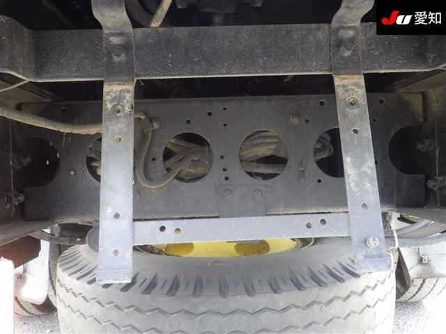 Isuzu FORWARD 2005 7008339-9