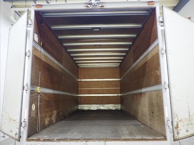 Isuzu FORWARD 2015 7008372-4