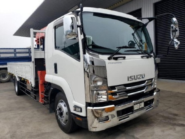 Isuzu FORWARD 2015 7008427-0