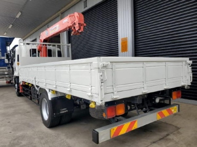 Isuzu FORWARD 2015 7008427-1