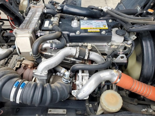 Isuzu FORWARD 2015 7008427-24
