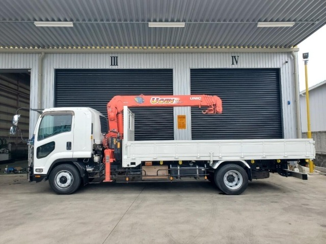 Isuzu FORWARD 2015 7008427-26