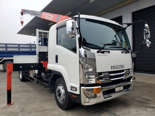Isuzu FORWARD 2015 7008427-3