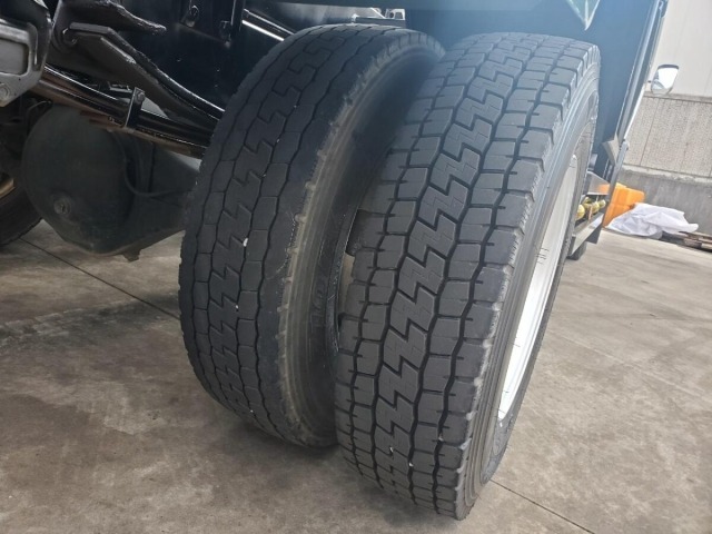 Isuzu FORWARD 2019 7008430-19