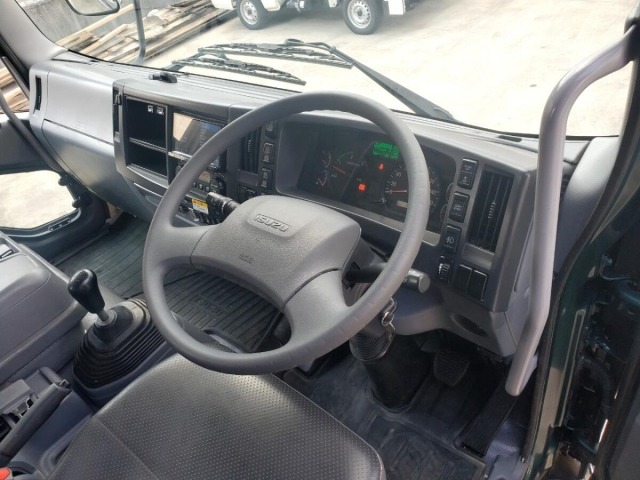 Isuzu FORWARD 2019 7008430-6