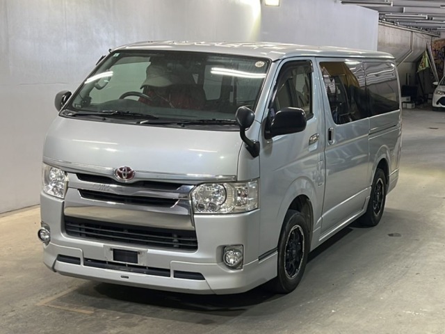 Toyota HIACE VAN 2015 7019858-0