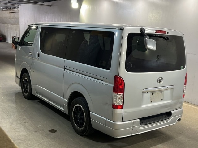 Toyota HIACE VAN 2015 7019858-1