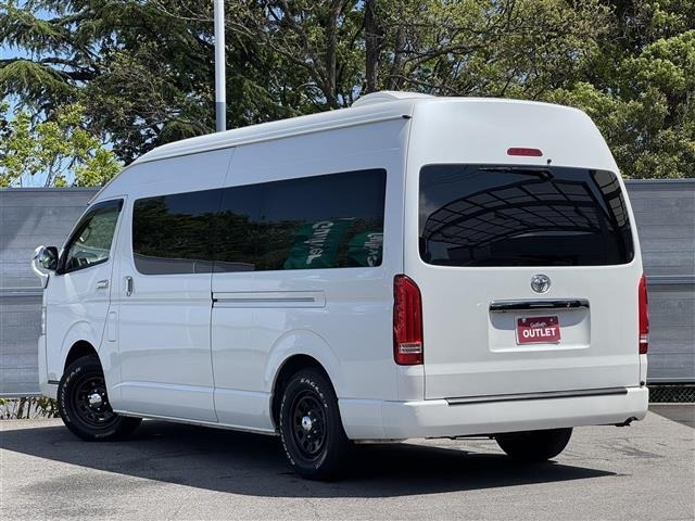 Toyota HIACE VAN 2017 7020979-13