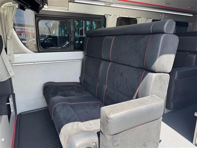 Toyota HIACE VAN 2017 7020979-16