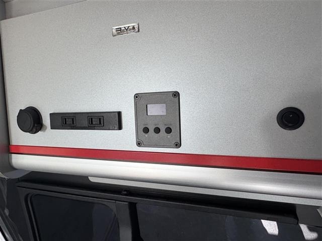 Toyota HIACE VAN 2017 7020979-22