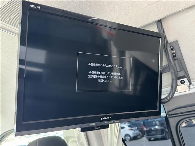 Toyota HIACE VAN 2017 7020979-7