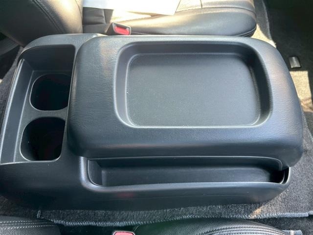 Toyota HIACE VAN 2022 7020983-20