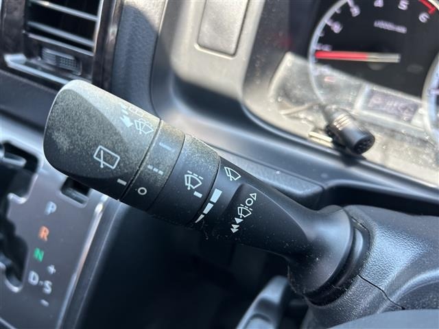 Toyota HIACE VAN 2019 7021067-6