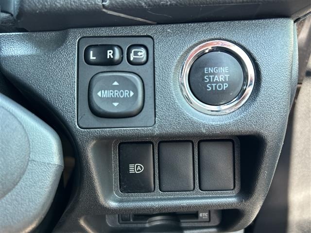 Toyota HIACE VAN 2019 7021067-8