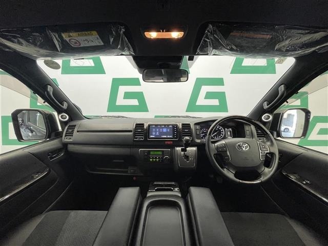 Toyota HIACE VAN 2021 7021115-14