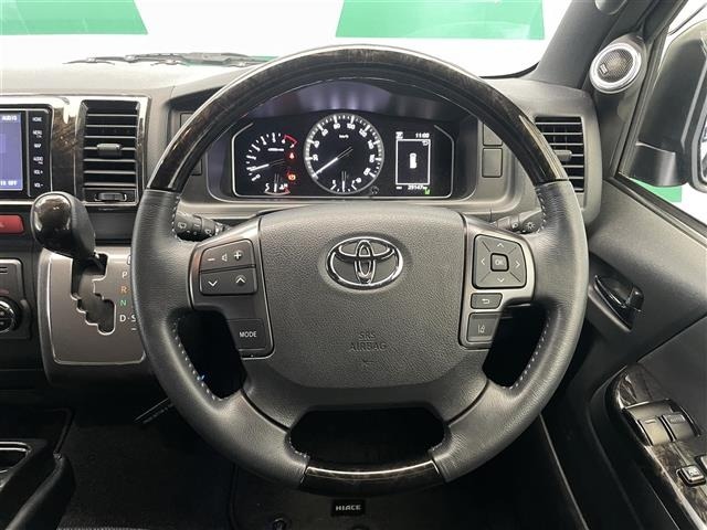 Toyota HIACE VAN 2021 7021115-18