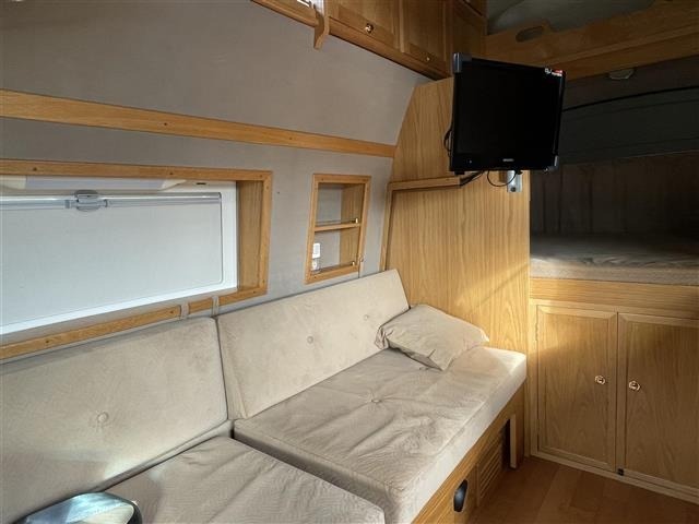 Toyota HIACE VAN 2013 7021204-13