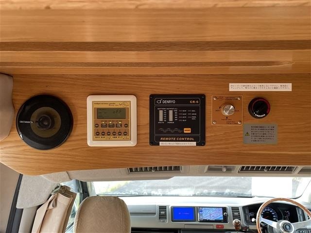 Toyota HIACE VAN 2013 7021204-2