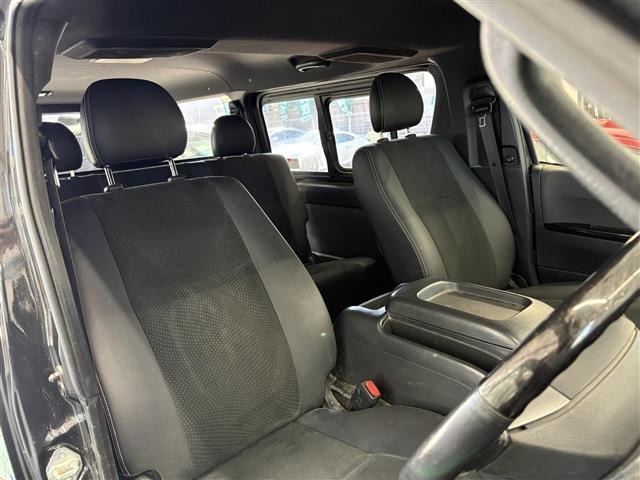 Toyota HIACE VAN 2019 7021258-2
