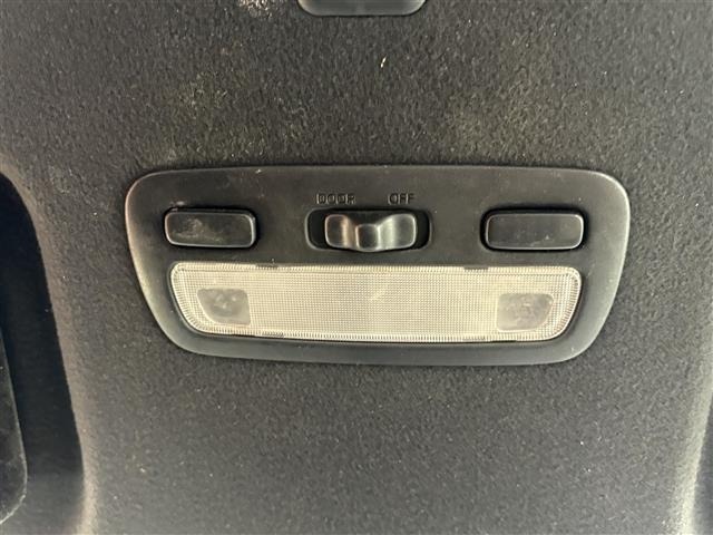 Toyota HIACE VAN 2019 7021258-21