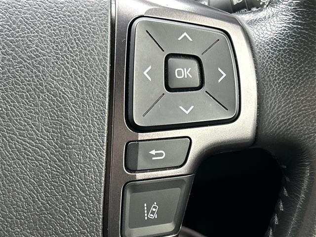 Toyota HIACE VAN 2023 7021293-1