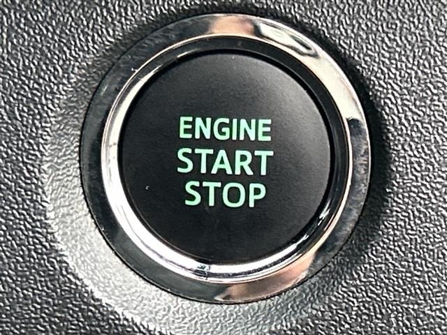 Toyota HIACE VAN 2023 7021293-10