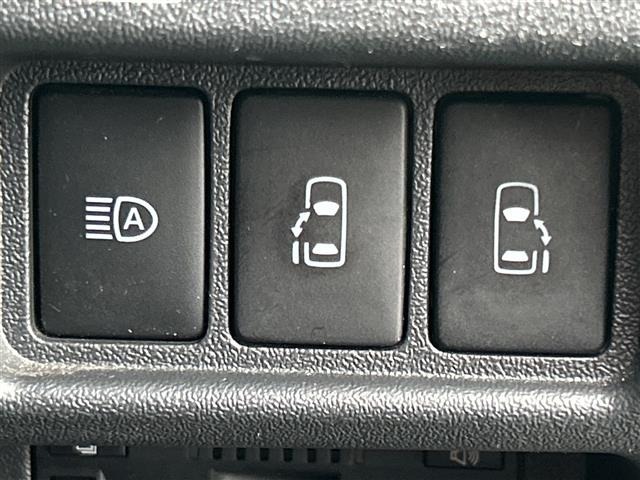 Toyota HIACE VAN 2023 7021293-11