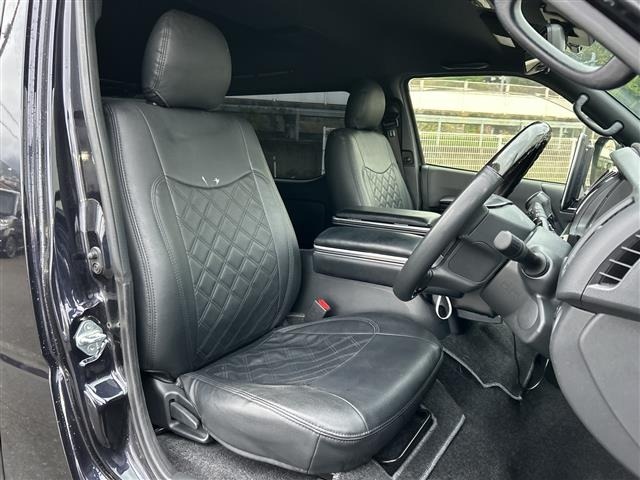 Toyota HIACE VAN 2023 7021293-4