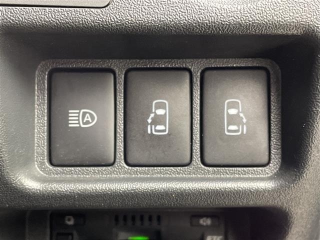 Toyota HIACE VAN 2023 7021341-10