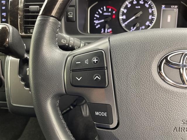 Toyota HIACE VAN 2023 7021341-7