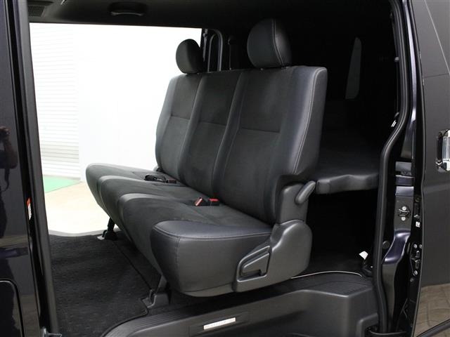 Toyota HIACE VAN 2024 7021343-11