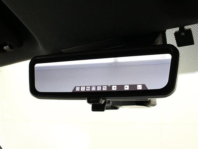 Toyota HIACE VAN 2024 7021343-18