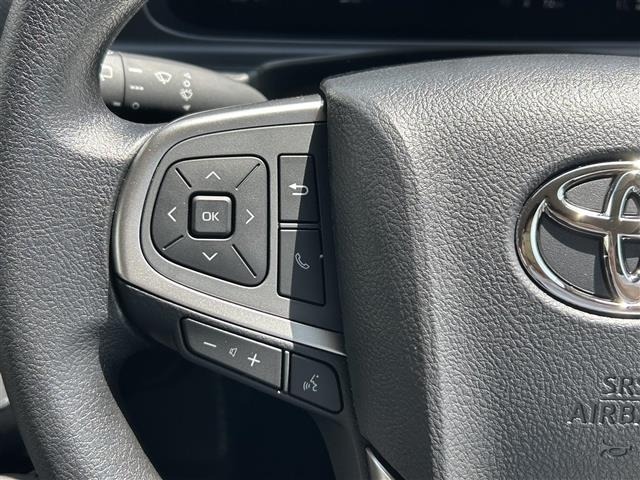 Toyota HIACE VAN 2026 7021444-21