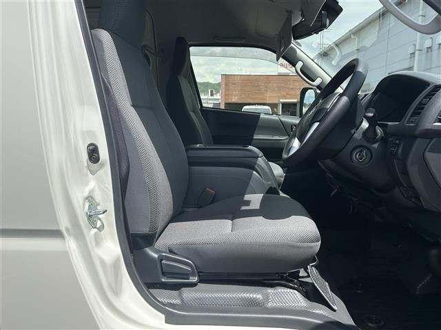 Toyota HIACE VAN 2026 7021444-22
