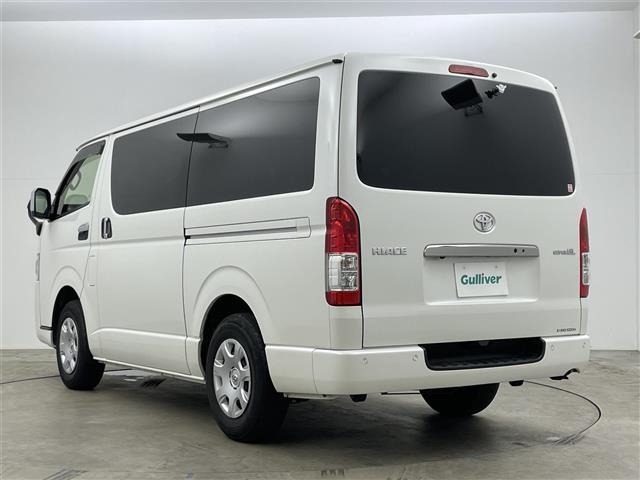 Toyota HIACE VAN 2021 7021484-13