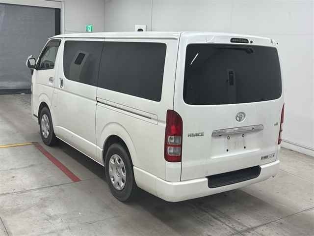 Toyota HIACE VAN 2012 7021661-1