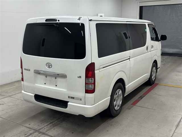 Toyota HIACE VAN 2012 7021661-5