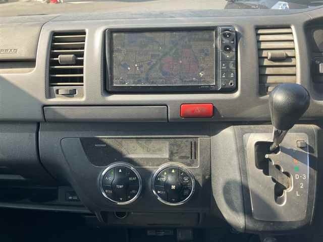 Toyota HIACE VAN 2012 7021661-6